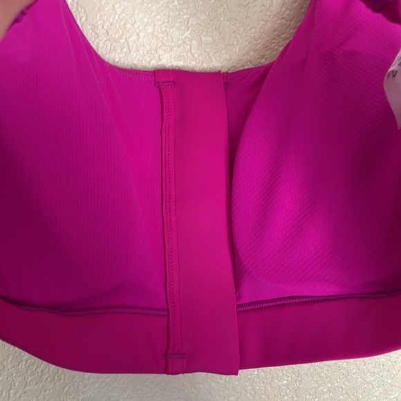 Athleta A-C Ultimate Zip Front Bra XS NWOT - Picture 9 of 11